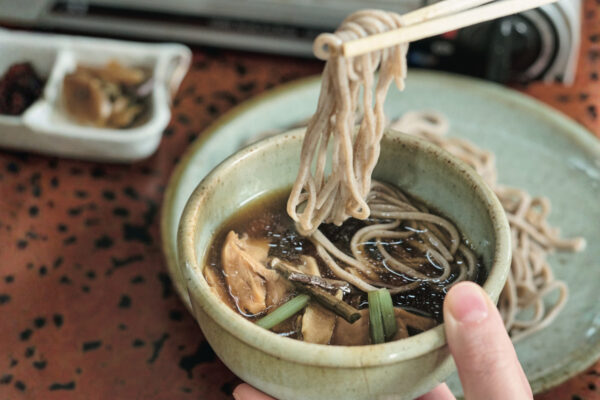 山形県・月山「民宿 大原の月山山菜そば」｜あの山旅のあの一品