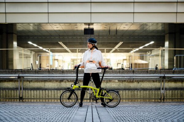 新型「P Line」シリーズ発表！チタンやカーボンを採用し重量10kg以下を実現｜Brompton
