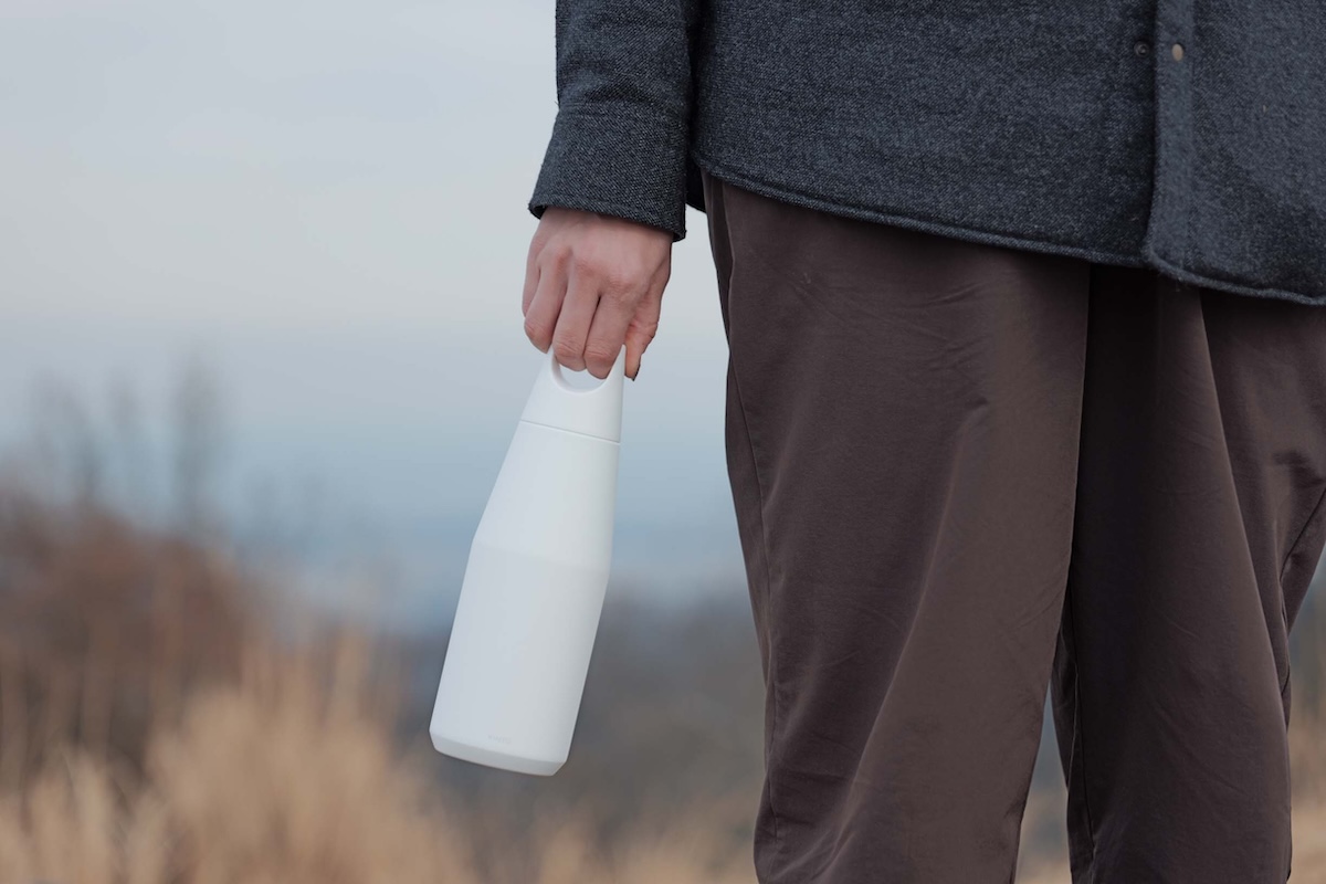 登山で使える保温ボトルをランドネ編集部がレビュー｜人気ボトルのアウトドア仕様「キントー／トレイルタンブラー 580㎖」