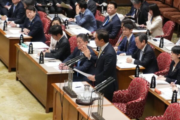 Velo-city 2027 Ehime開催を政府が支援を表明、参院予算委員会で宮本議員が質問