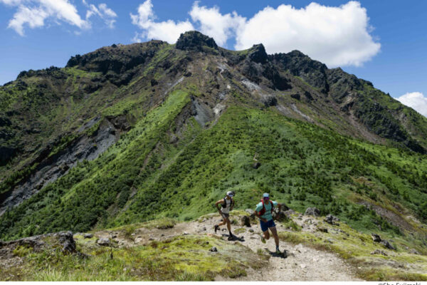 パタゴニア「キャプリーン」とは？進化の歴史と2026年最新モデルを解説