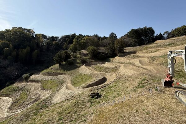 和歌山県に防災公園「海南ハレアメ」が4月29日開園。県内初のMTBパークと林間トレイルを常設