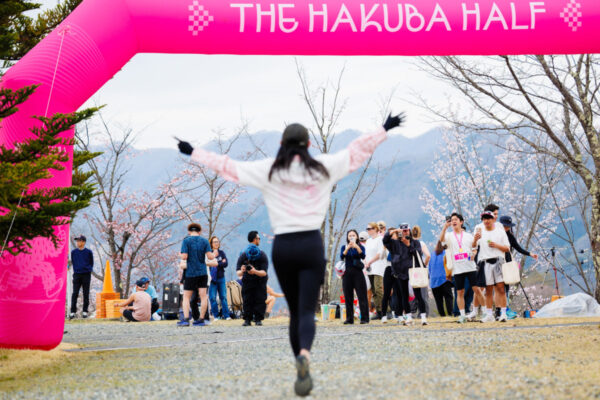 走って、乾杯して、滑る。白馬の新レース THE HAKUBA HALF 参戦レポート