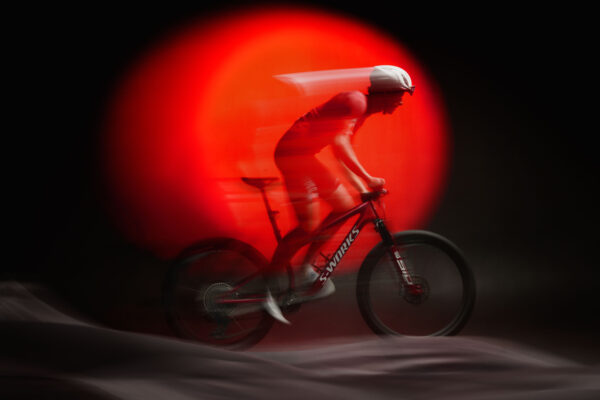 スペシャライズド新型Epic 9 史上最軽量1589gを達成した最速XCレーシングバイク｜SPECIALIZED