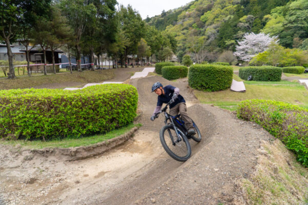 静岡県森町にマウンテンバイクパーク「Forecha」誕生　ヤマハ発動機が地域活性と文化普及を推進