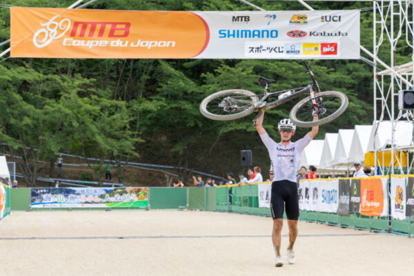 アジアの強豪集う「やわたはま国際MTB」 男子は北林力が完全優勝、女子は中国チームが表彰台独占