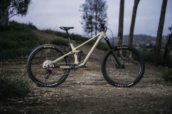 シマノ 新型DEORE M7200/M6200 上位モデルの技術を継承した機械式MTBコンポ｜SHIMANO