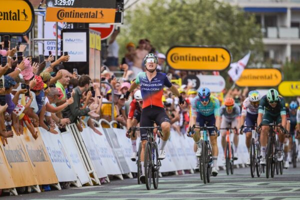 コーイがスプリントで第5ステージ優勝　トレーエンはマイヨ・ジョーヌをキープ｜ツール・ド・フランス2026