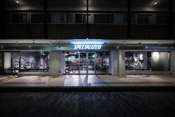 スペシャライズド自由が丘が7月17日にリニューアル！六本木エクスプレスの高岡亮寛氏が新オーナーに