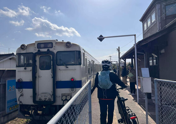 指宿枕崎線でサイクルトレイン実証事業が7月18日スタート　土日祝の定期列車で自転車旅が楽しめる