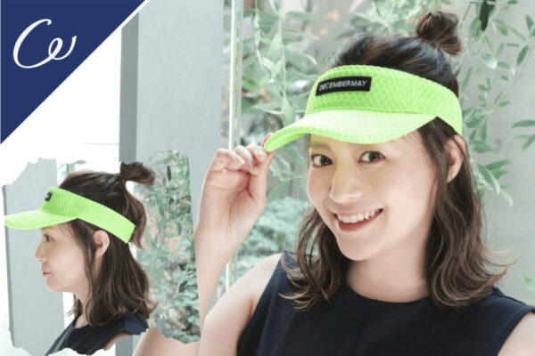 日差し対策が必須な夏ラウンド中のヘアアレンジ①サンバイザー【ボブ編】