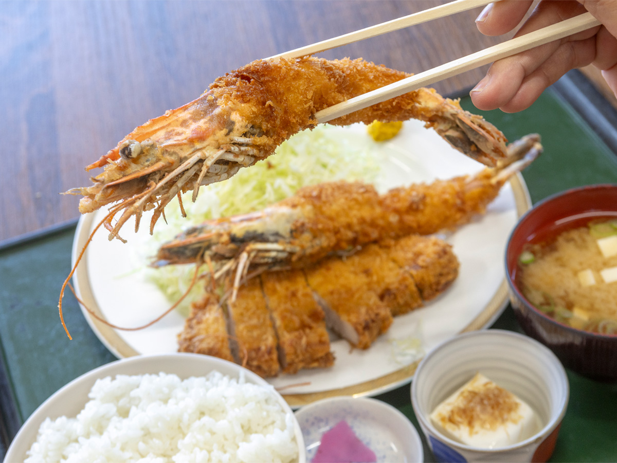 東北の味を満喫！ 地元民が勧める“サーフィン後”のがっつりランチ飯｜南相馬・北泉海岸