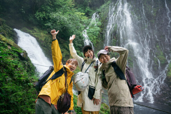 ファインダー越しに見つける岐阜・飛騨の森と暮らし #1 ガイドと歩く五色ヶ原の森