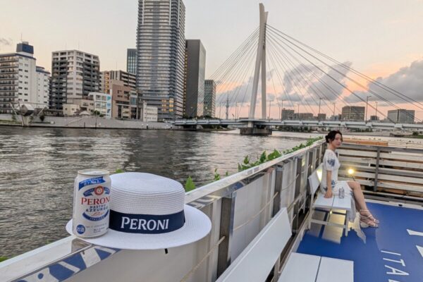 イタリア人が一日でいちばん贅沢に使う時間「アペリティーボ」、東京湾のクルーズで体験