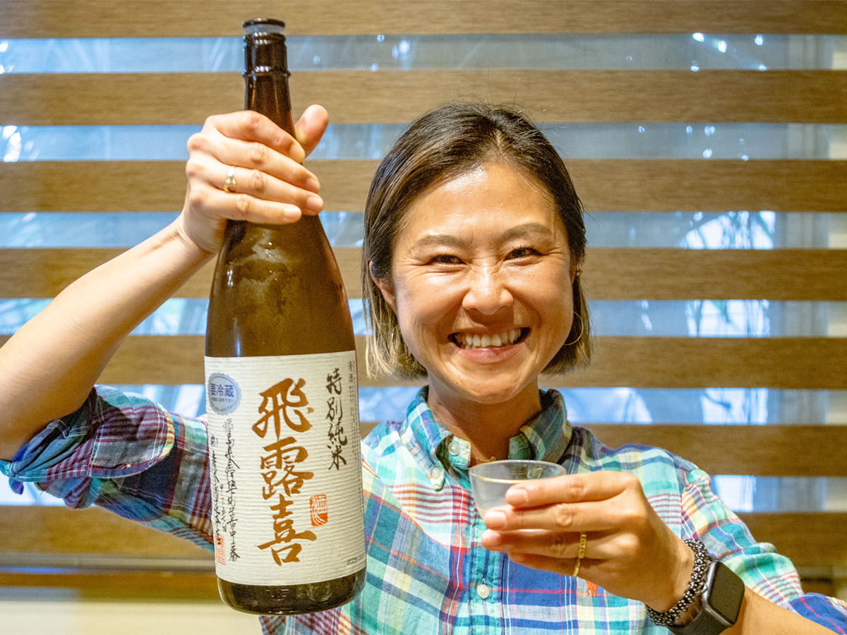 北泉海岸エリアの居酒屋を、福島県在住のプロサーファーがハシゴ「志賀美千代の夜呑み散策」