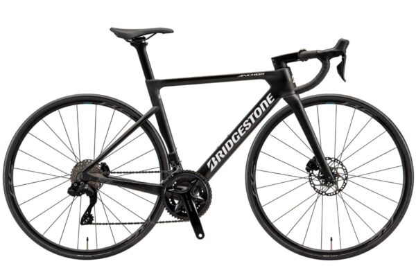 フラッグシップ「RP9」に105Di2モデル降臨、2027年モデル新色も一挙公開｜ANCHOR