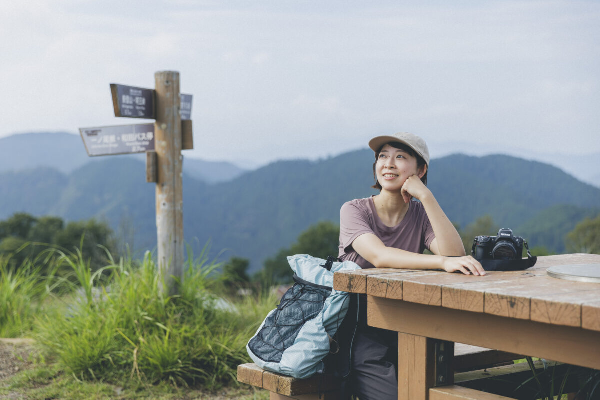 日帰りから山小屋泊まで活躍する！「山旅」とランドネのコラボバックパックが登場