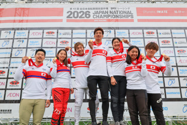 BMX全日本選手権、深川匠と畠山紗英がエリート王者に｜岩手・大船渡で熱戦